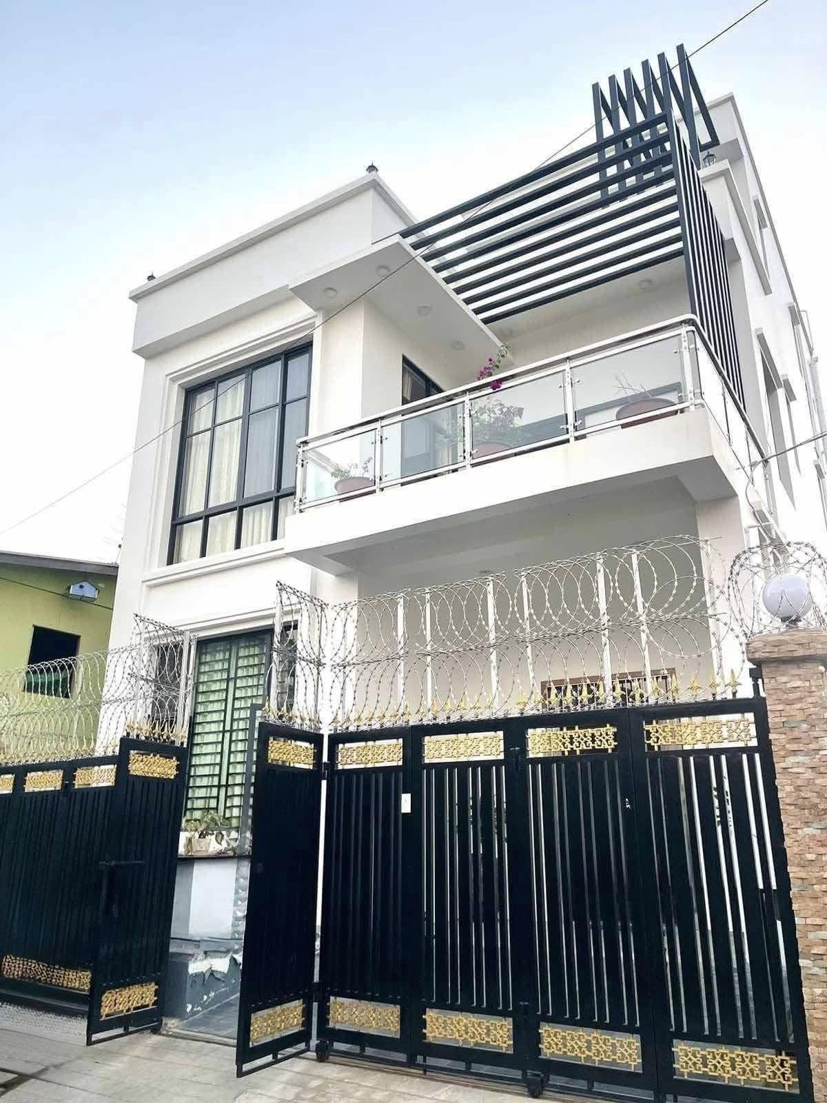 Mandalay, Landed House, Chan Aye Tha Zan, Mandalay. 2.5 RC, Fully Furnished.